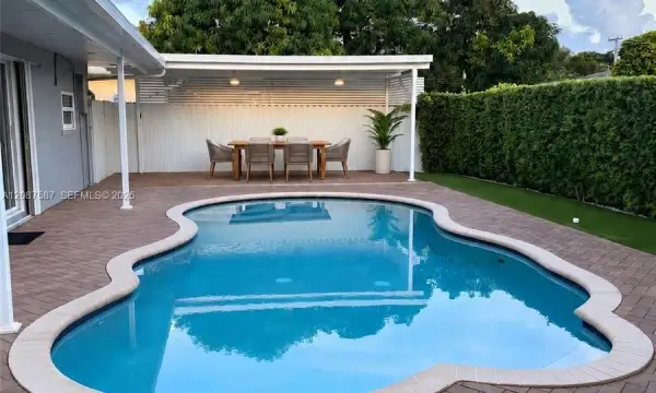 7730 NW 42nd Street, Hollywood, FL 33024
