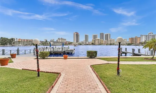 Address Withheld, Hallandale Beach, FL 33009
