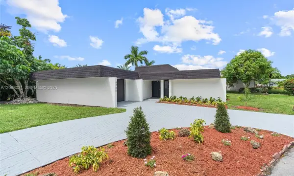 4705 Bayberry Lane, Tamarac, FL 33319