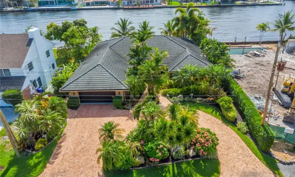 4615 W Tradewinds Avenue, Lauderdale-by-the-sea, FL 33308