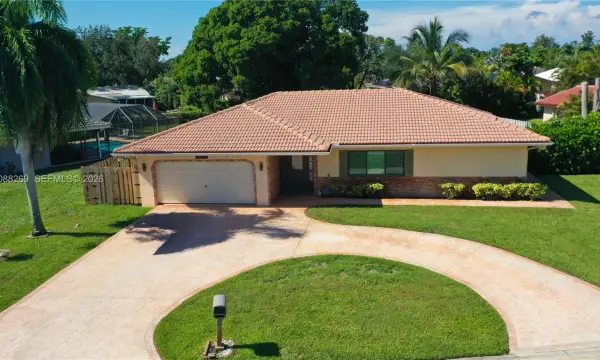 10650 NW 42nd Drive, Coral Springs, FL 33065