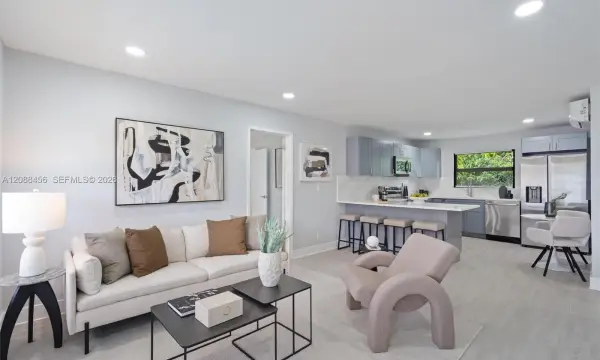 6405 Dawson Street, Hollywood, FL 33023