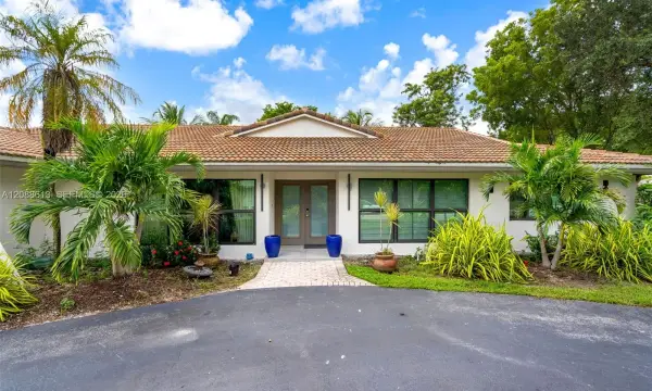 9900 NW 14th Court, Coral Springs, FL 33071