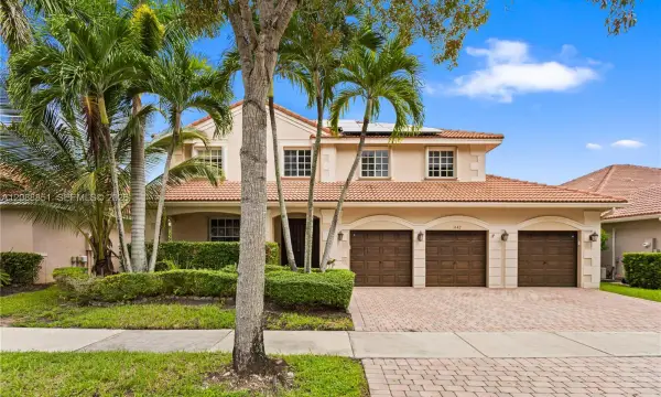1642 Blue Jay Circle, Weston, FL 33327