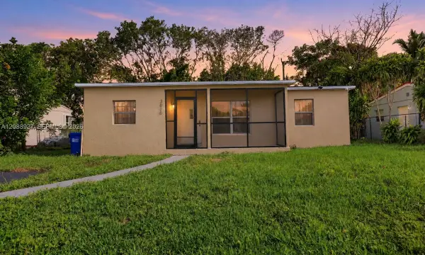 3020 NW 7th Street, Pompano Beach, FL 33069