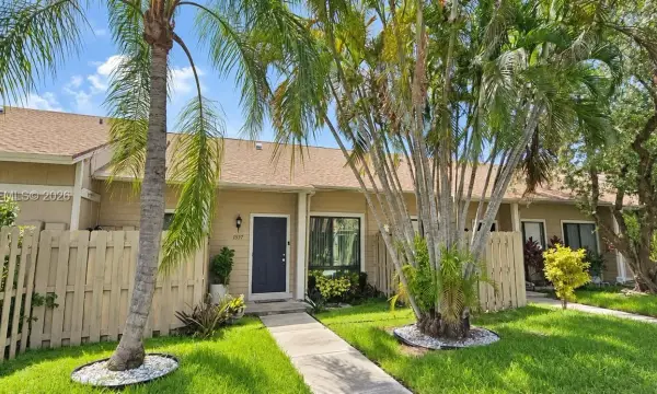 Address Withheld, Sunrise, FL 33351
