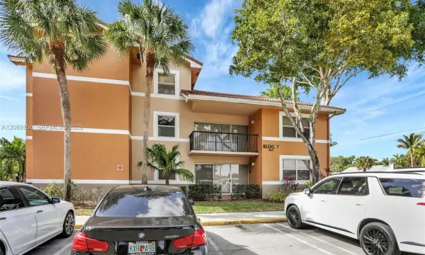 8891 Wiles Road 102, Coral Springs, FL 33067