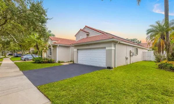 Address Withheld, Weston, FL 33326