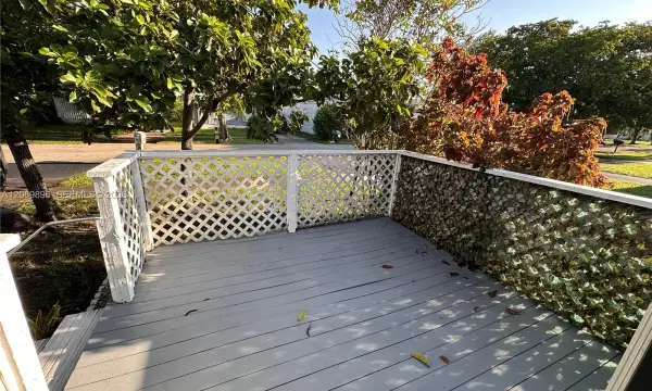 3028 SW 50th Street, Dania Beach, FL 33312