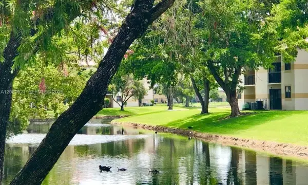 9897 Nob Hill Lane 9897, Sunrise, FL 33351