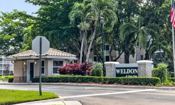 9587 NW Weldon Circle B203, Tamarac, FL 33321