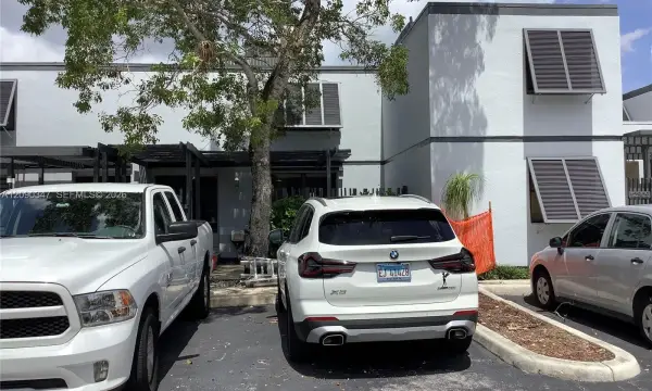 12317 NW 11th Street, Pembroke Pines, FL 33026