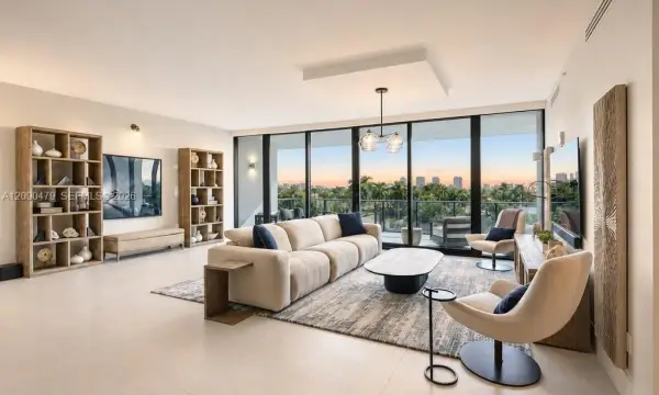 160 Isle Of Venice Drive Ph3, Fort Lauderdale, FL 33301
