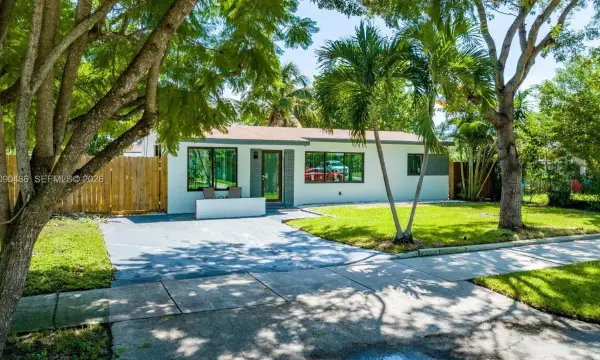 3360 NE 12th Terrace, Pompano Beach, FL 33064