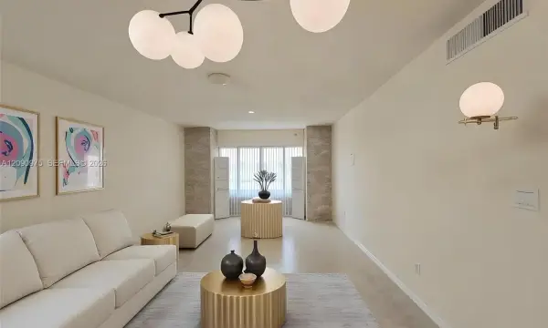 2151 NE 68th Street 209, Fort Lauderdale, FL 33308
