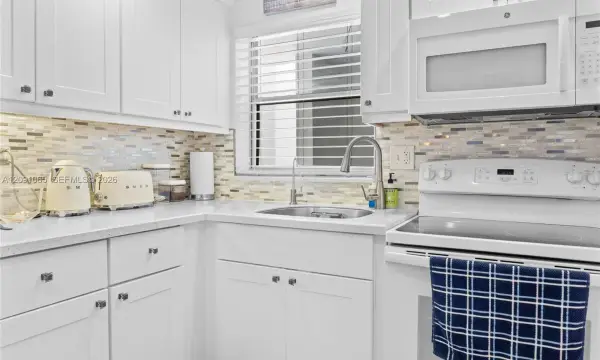 1720 Jefferson Street 407, Hollywood, FL 33020