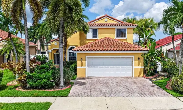 18611 NW 11th Street, Pembroke Pines, FL 33029