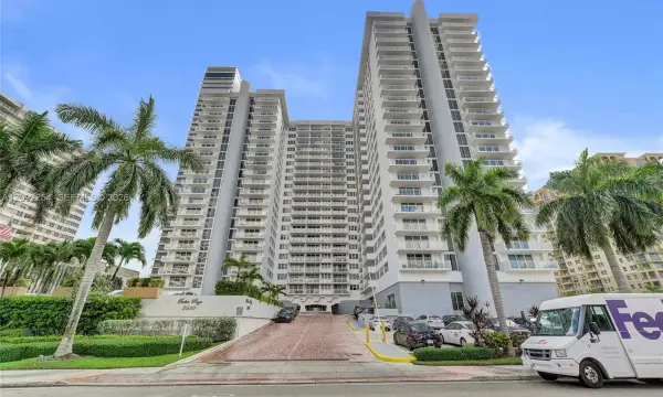 2030 S Ocean Drive 701, Hallandale Beach, FL 33009