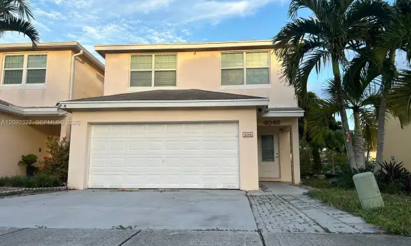 4046 Eastridge Drive, Deerfield Beach, FL 33064