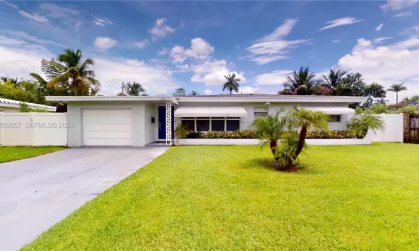 650 E Evanston Circle, Fort Lauderdale, FL 33312