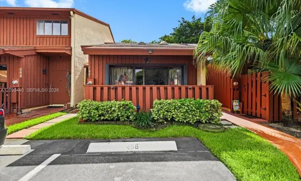 458 SE 11th Terrace, Dania Beach, FL 33004