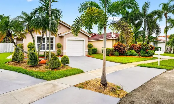 17736 SW 27th Court, Miramar, FL 33029