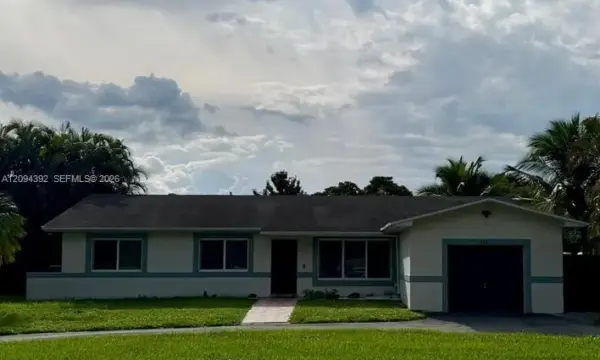 Address Withheld, Southwest Ranches, FL 33331