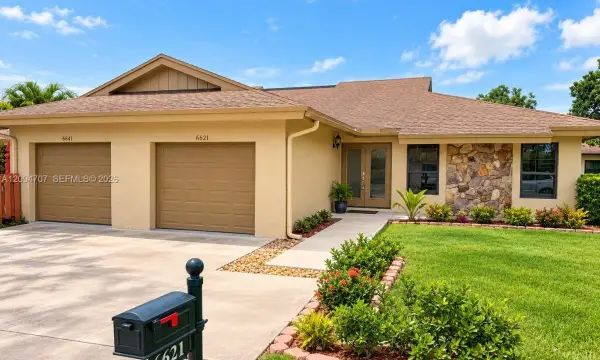 6621 NW 4th Court, Plantation, FL 33317