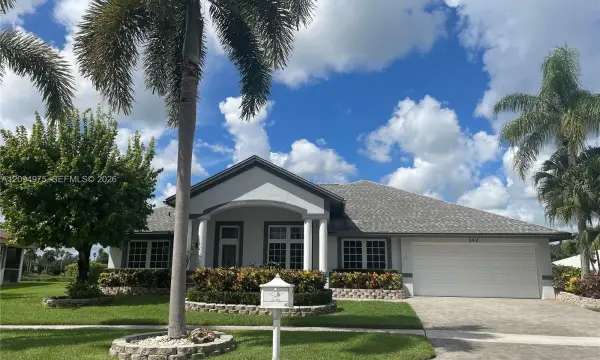 142 Van Gogh Way, Royal Palm Beach, FL 33411