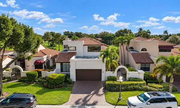 718 Deer Creek Via Verona, Deerfield Beach, FL 33442