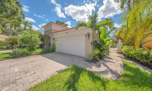 2418 Sandy Cay, West Palm Beach, FL 33411