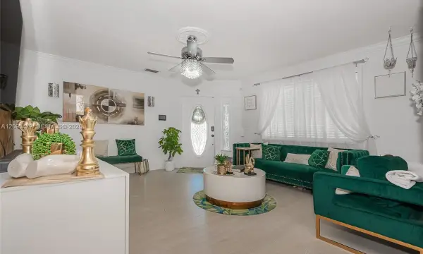 7171 Sheridan Street, Hollywood, FL 33024
