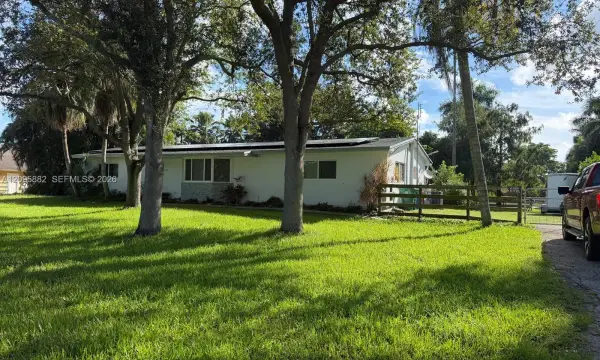 4830 SW 196th Lane, Southwest Ranches, FL 33332