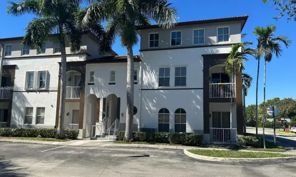 4331 SW 160th Avenue 218, Miramar, FL 33027