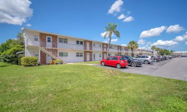 251 S Golf Boulevard 188, Pompano Beach, FL 33064
