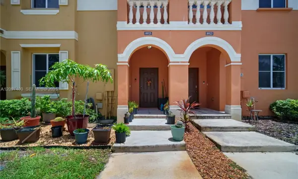 8915 SW 19th Street, Miramar, FL 33025