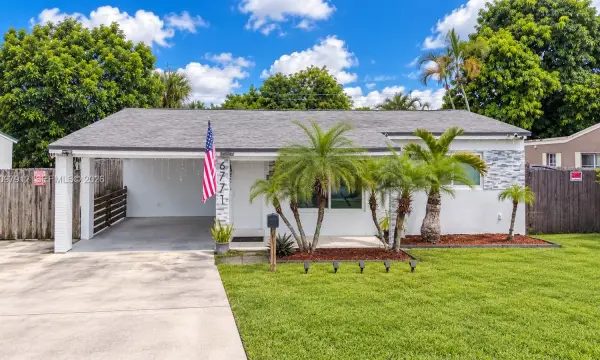 6771 Harding Street, Hollywood, FL 33024