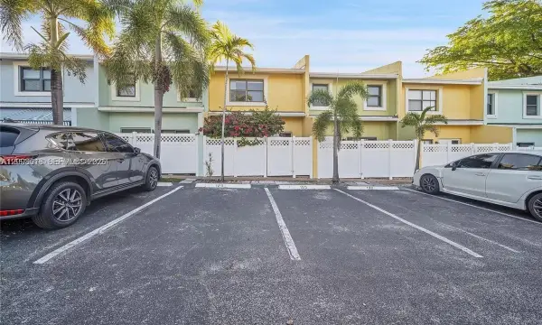 120 SE 12th Avenue, Pompano Beach, FL 33060