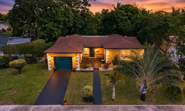 6571 SW 7th Court, North Lauderdale, FL 33068