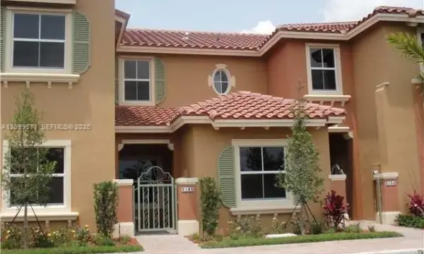 5803 Siena Lane 606, Hollywood, FL 33021