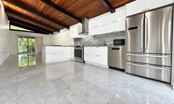 112 Fox Road 2-50, Hollywood, FL 33024