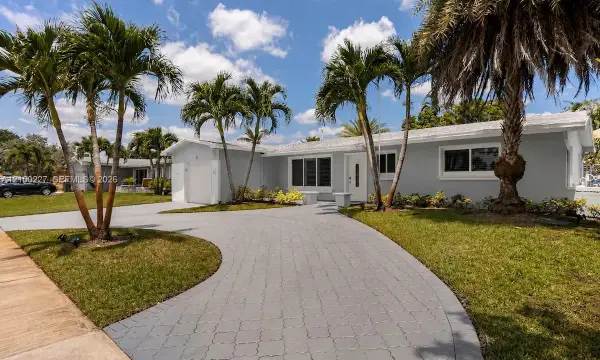 10911 Taft Street, Pembroke Pines, FL 33026