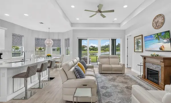 15672 Goldfinch Circle, Westlake, FL 33470
