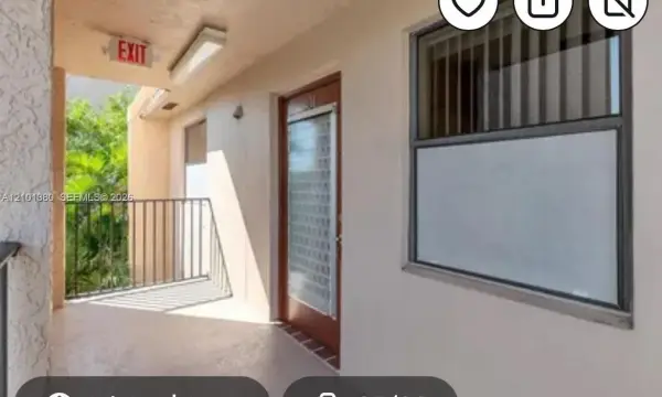 2941 N Nob Hill Road 301, Sunrise, FL 33322