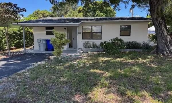 3840 NE 12th Avenue, Pompano Beach, FL 33064