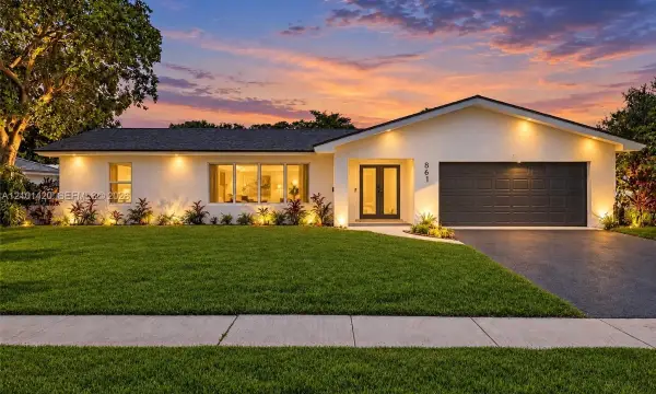 861 NW 72nd Avenue, Plantation, FL 33317