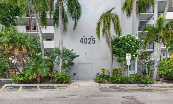 4025 N Nob Hill Road 107, Sunrise, FL 33351