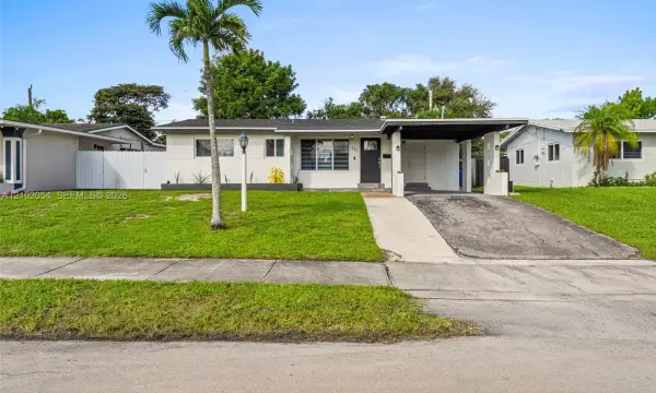 231 SW 28th Terrace, Fort Lauderdale, FL 33312