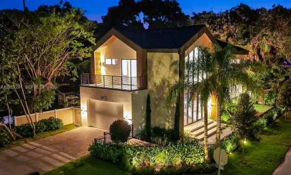 1412 SW 7th Street, Fort Lauderdale, FL 33312