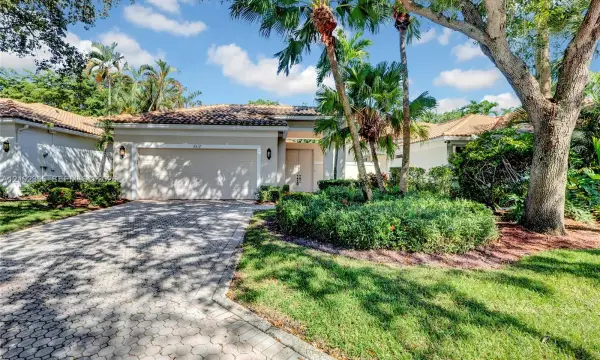 6612 NW 23rd Terrace, Boca Raton, FL 33496